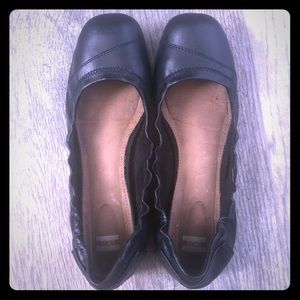 Toms Black Leather Ballet Flats